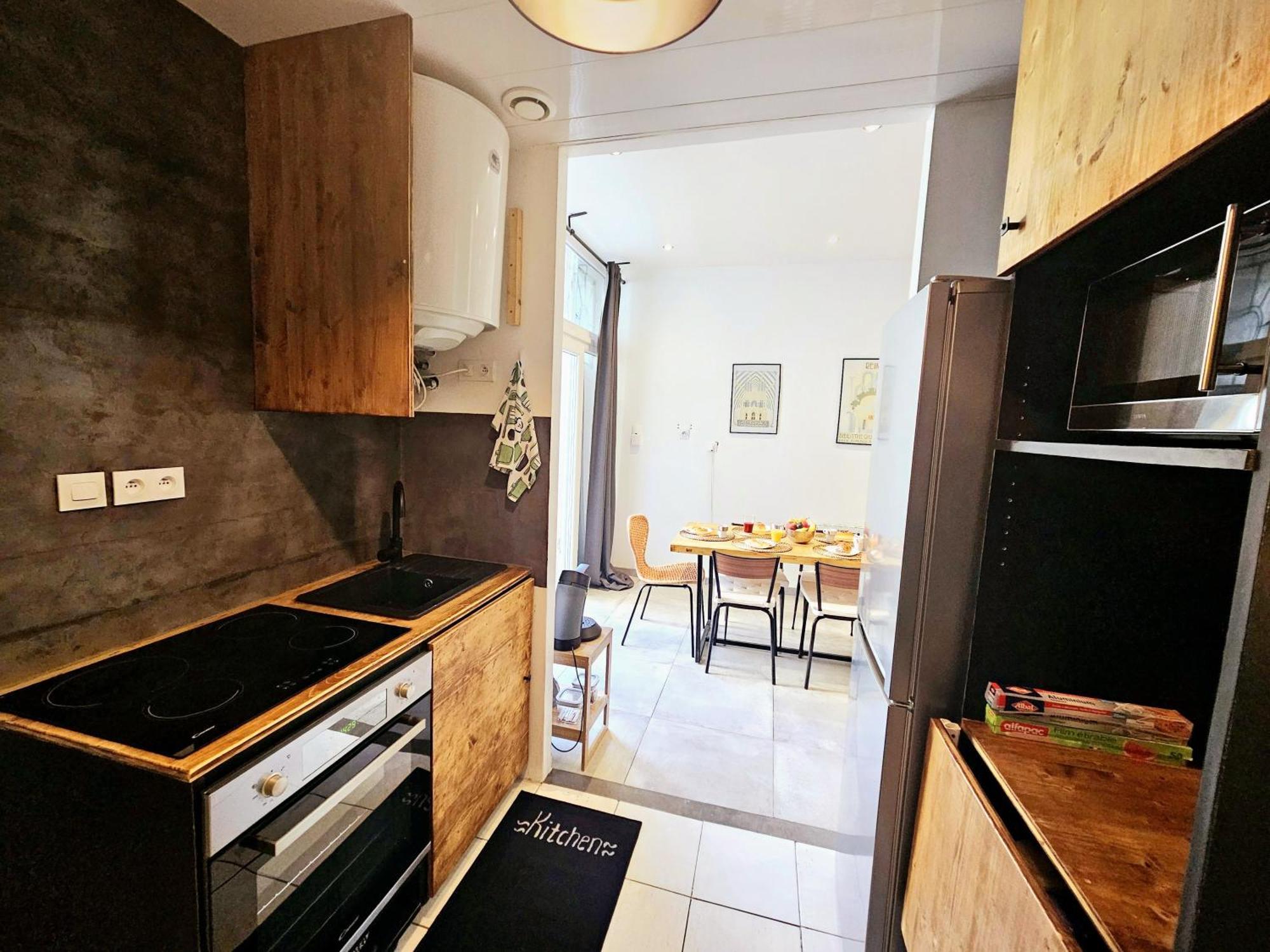 Refuge Urbain - Ideal Pro, Familles & Amis - Le Calme En Hypercentre - Wifi Haut Debit - Netflix - Machine A Laver - Gare, Cathedrale, Commerces, Restaurants & Transports En Commun A Moins De 10 Minutes A Pied 랭스 외부 사진