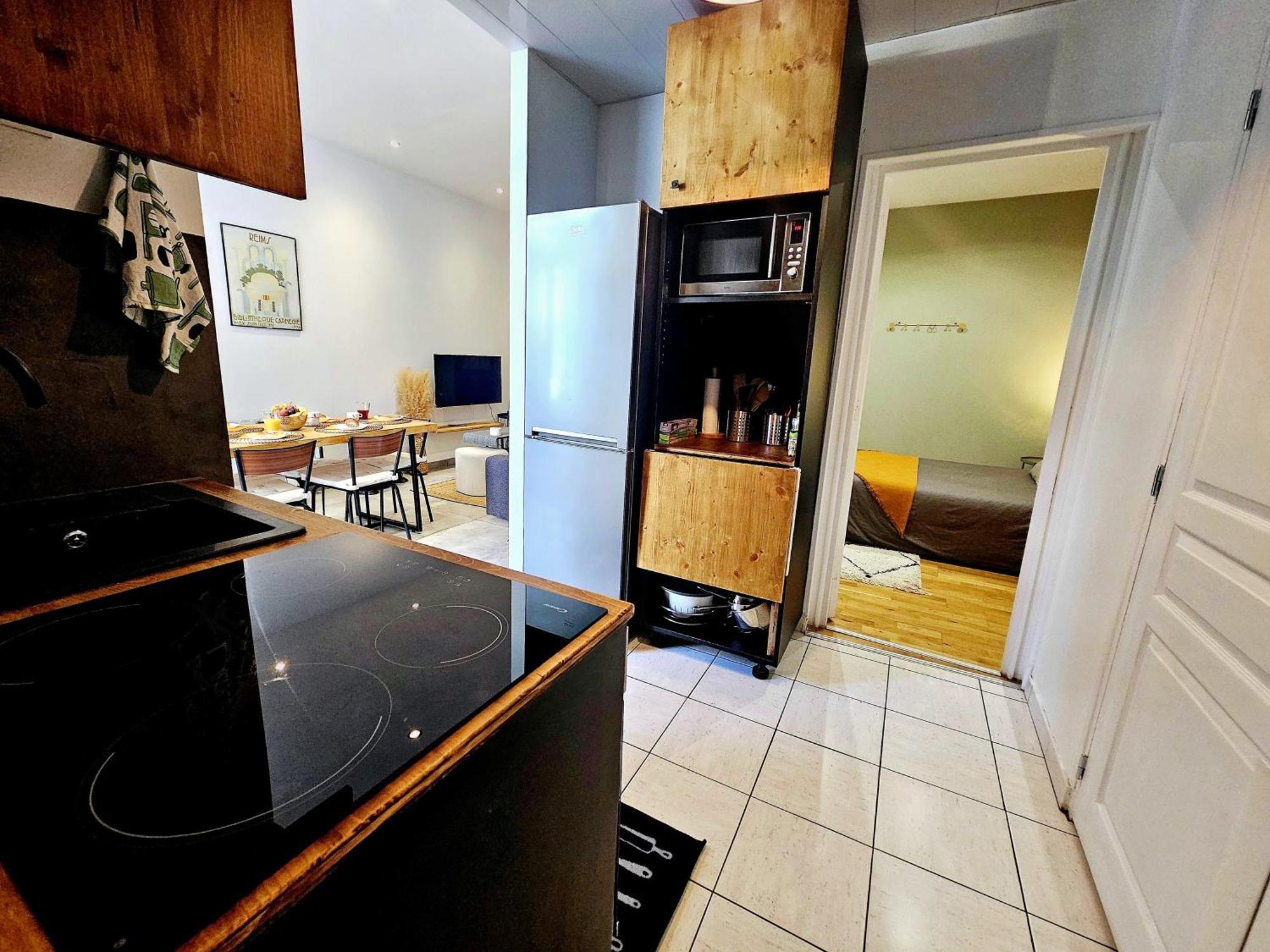 Refuge Urbain - Ideal Pro, Familles & Amis - Le Calme En Hypercentre - Wifi Haut Debit - Netflix - Machine A Laver - Gare, Cathedrale, Commerces, Restaurants & Transports En Commun A Moins De 10 Minutes A Pied 랭스 외부 사진